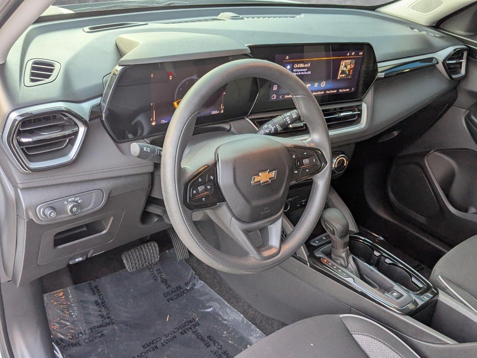 2024 Chevrolet Trailblazer Vehicle Photo in PEMBROKE PINES, FL 33024-6534