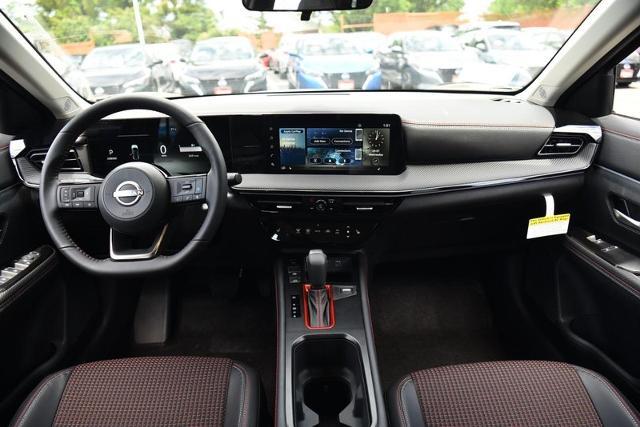 2025 Nissan Kicks Vehicle Photo in Ballwin, MO 63011