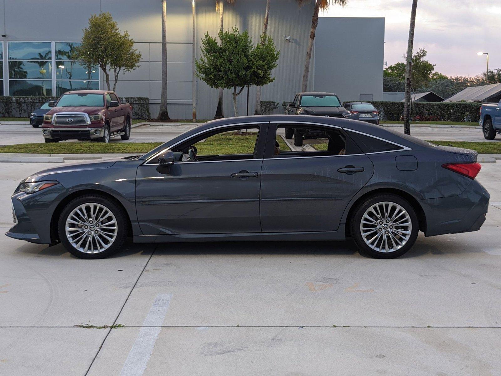 2019 Toyota Avalon Vehicle Photo in Davie, FL 33331
