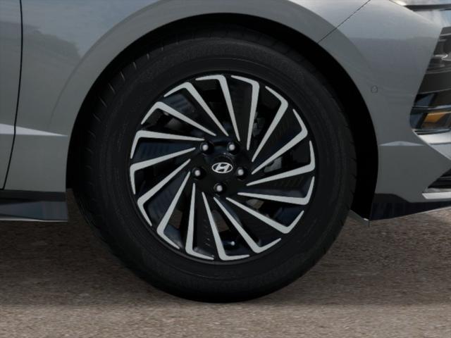 2025 Hyundai SONATA Hybrid Vehicle Photo in Peoria, IL 61615