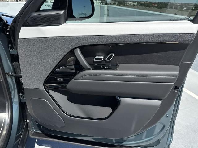 2025 Range Rover Sport Vehicle Photo in AUSTIN, TX 78717