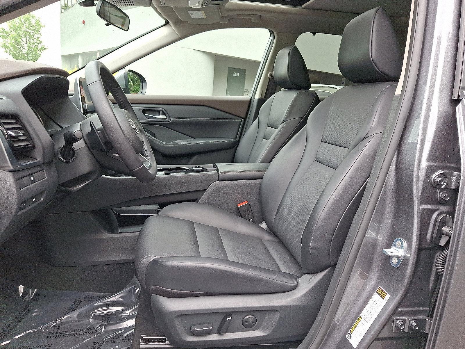 2023 Nissan Rogue Vehicle Photo in Jenkintown, PA 19046