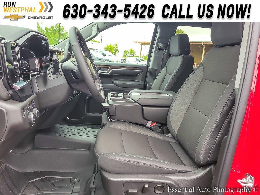 2025 Chevrolet Silverado 1500 Vehicle Photo in AURORA, IL 60503-9326