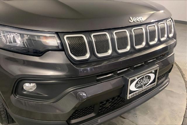 2022 Jeep Compass Vehicle Photo in Kansas City, MO 64114