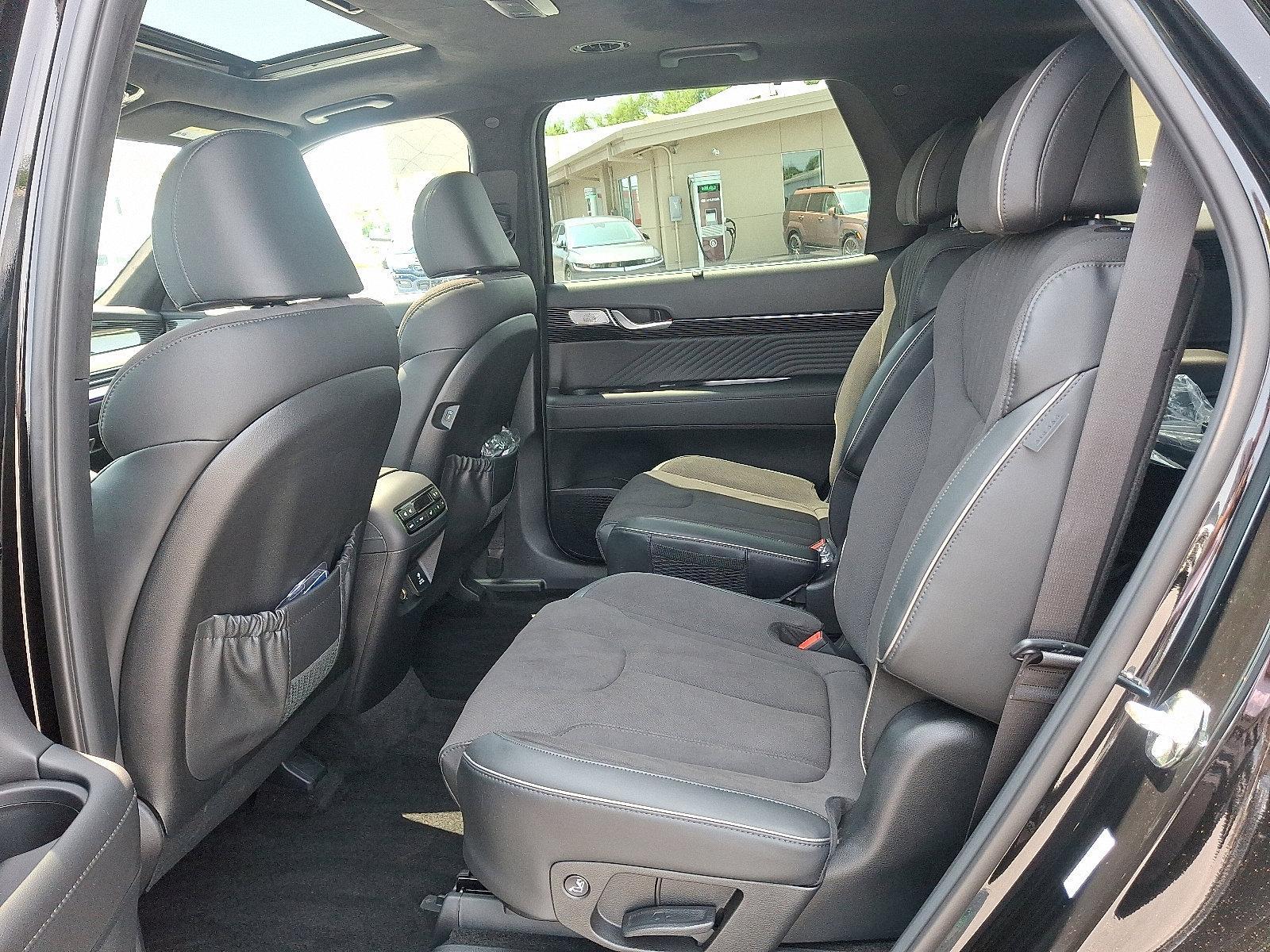 2025 Hyundai PALISADE Vehicle Photo in Harrisburg, PA 17111