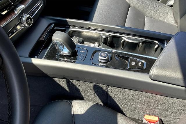 2023 Volvo XC60 Vehicle Photo in Grapevine, TX 76051