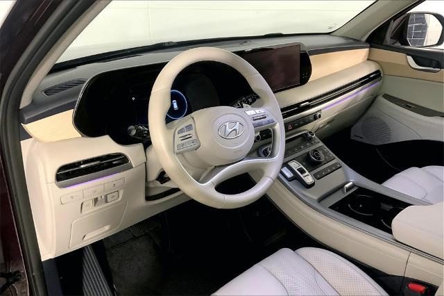 2024 Hyundai PALISADE Vehicle Photo in Lees Summit, MO 64086