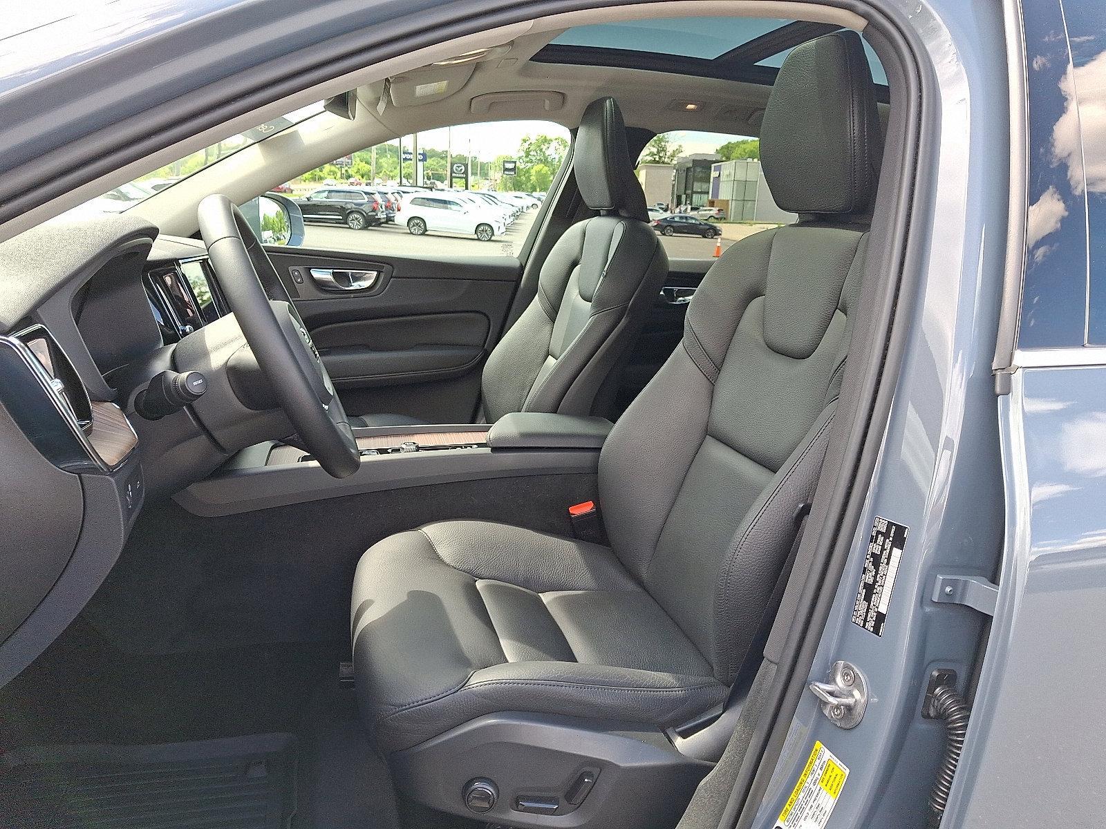 2022 Volvo XC60 Vehicle Photo in Trevose, PA 19053
