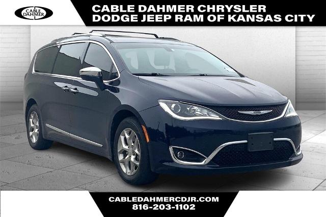 2018 Chrysler Pacifica Vehicle Photo in Kansas City, MO 64114