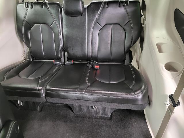 2023 Chrysler Pacifica Vehicle Photo in Neenah, WI 54956