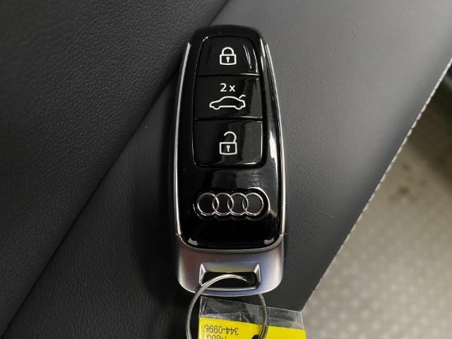 2025 Audi Q7 Vehicle Photo in Appleton, WI 54913