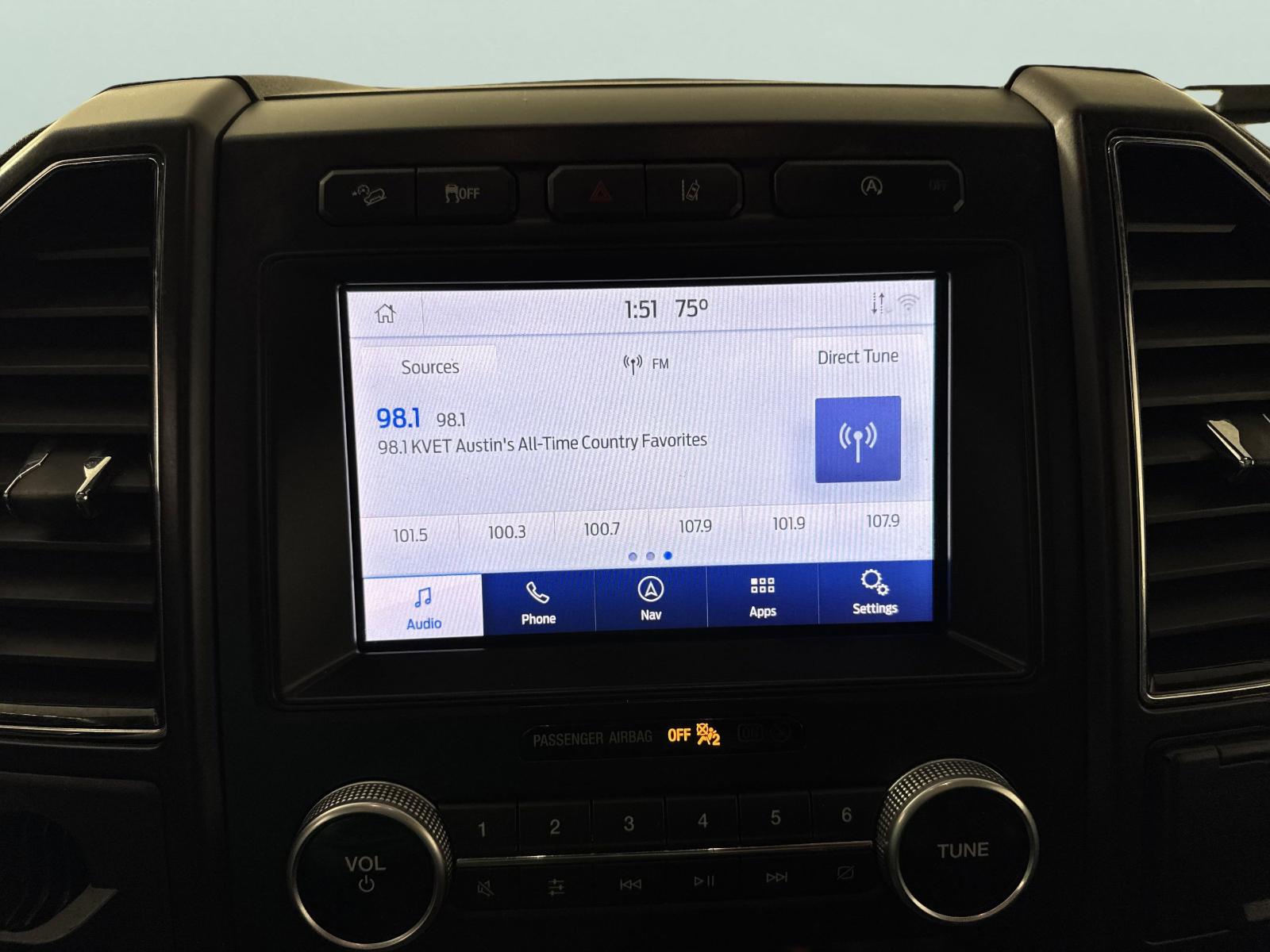 2021 Ford Expedition Max Vehicle Photo in GEORGETOWN, TX 78626-7508