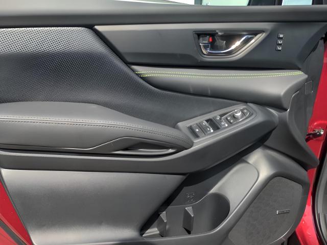2025 Subaru Ascent Vehicle Photo in Green Bay, WI 54304