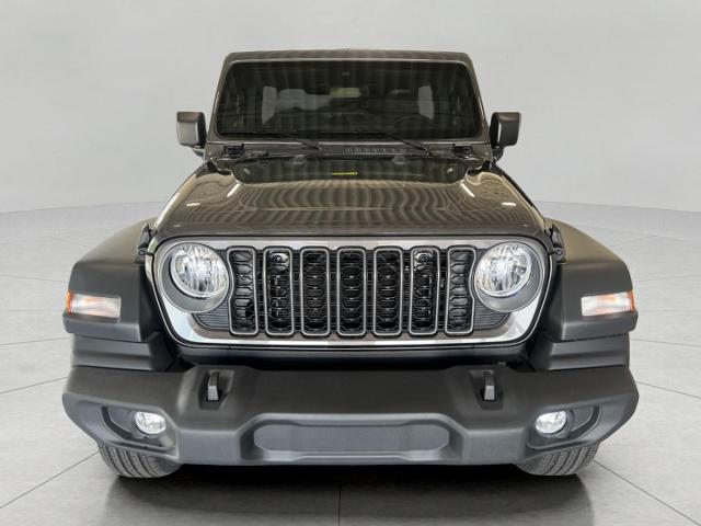 2025 Jeep Wrangler Vehicle Photo in Oshkosh, WI 54901