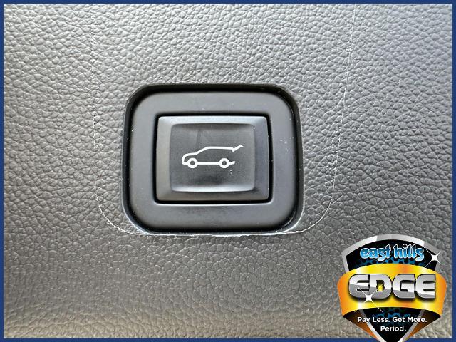 2023 Chevrolet Traverse Vehicle Photo in Roslyn, NY 11576