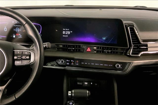 2023 Kia Sportage Vehicle Photo in Lees Summit, MO 64086