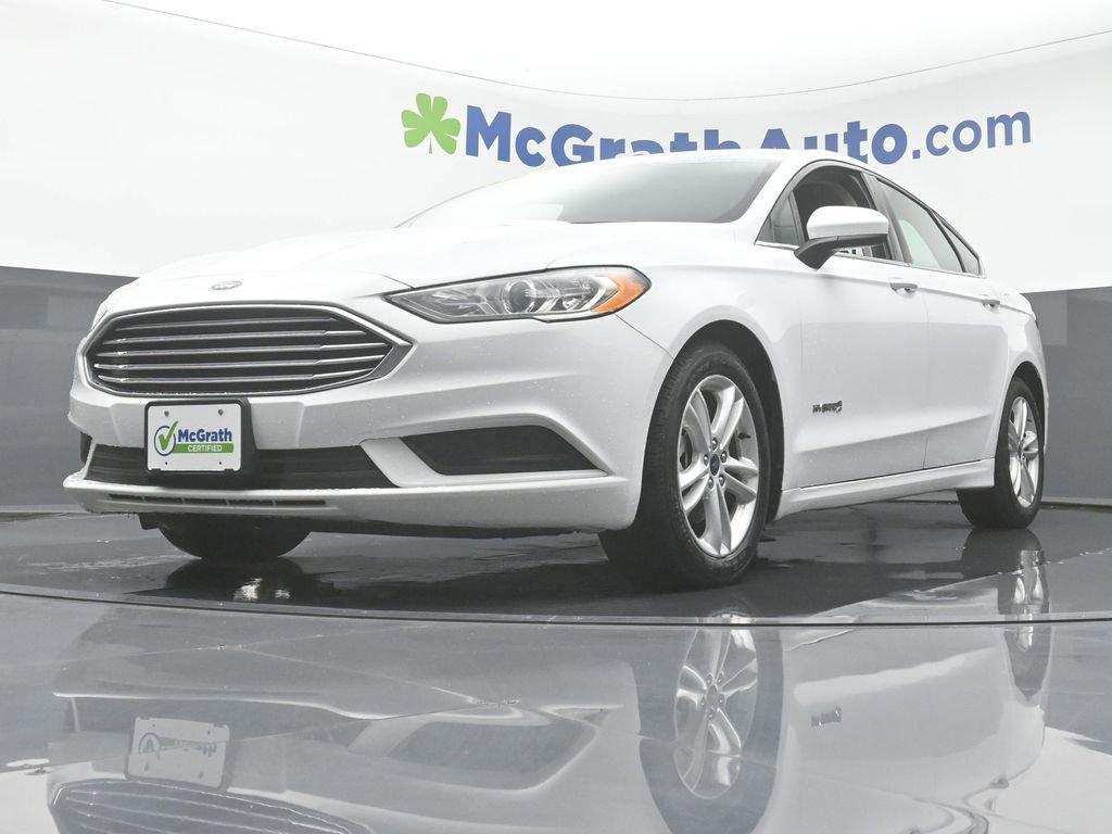 2018 Ford Fusion Hybrid Vehicle Photo in Cedar Rapids, IA 52402