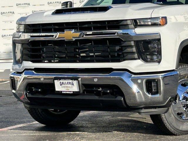 2025 Chevrolet Silverado 3500 HD Vehicle Photo in DALLAS, TX 75244-5909