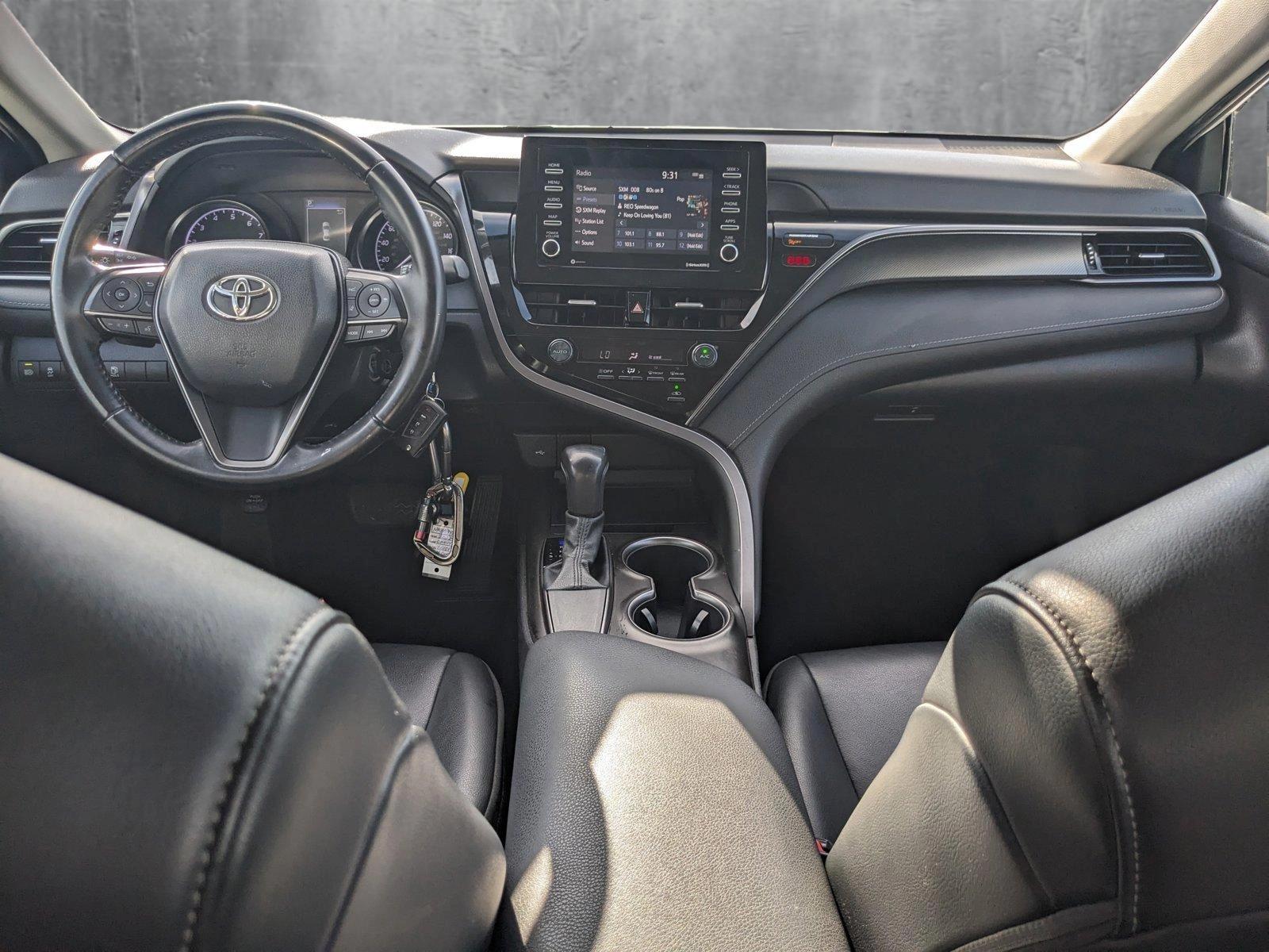 2021 Toyota Camry Vehicle Photo in MIAMI, FL 33172-3015