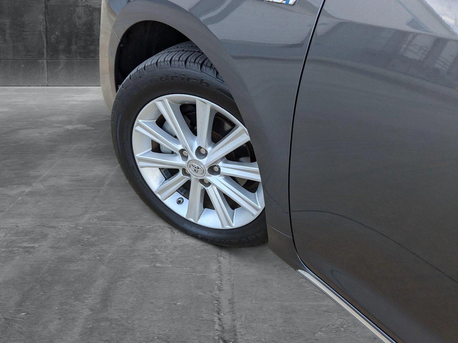 2012 Toyota Camry Hybrid Vehicle Photo in Winter Park, FL 32792