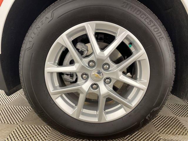 2024 Chevrolet Equinox Vehicle Photo in PHOENIX, AZ 85014-3381