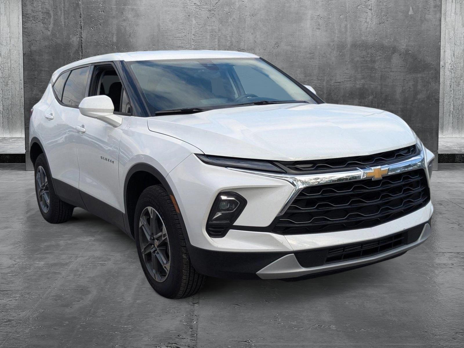 2025 Chevrolet Blazer Vehicle Photo in MIAMI, FL 33134-2699