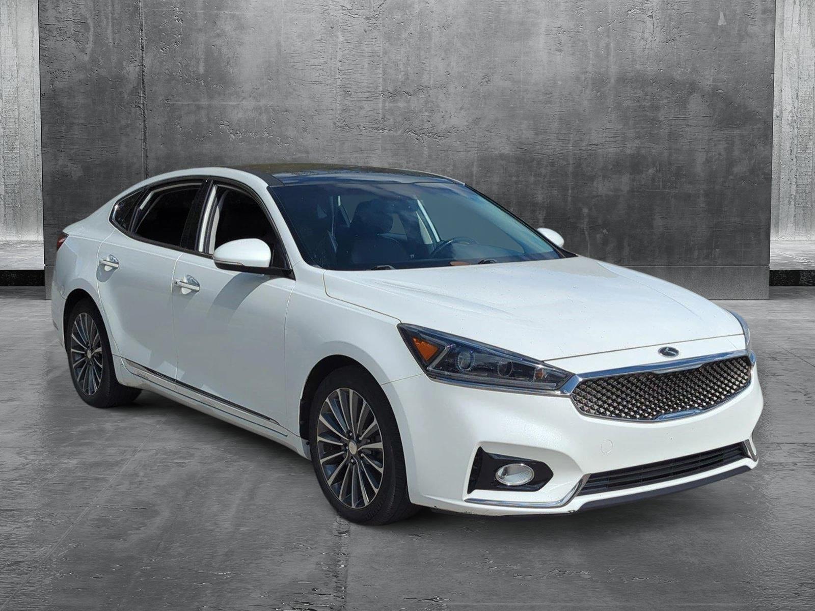 2017 Kia Cadenza Vehicle Photo in Margate, FL 33063