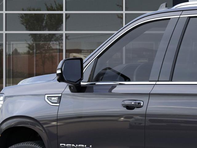 2024 GMC Yukon XL Vehicle Photo in MEMPHIS, TN 38115-1503