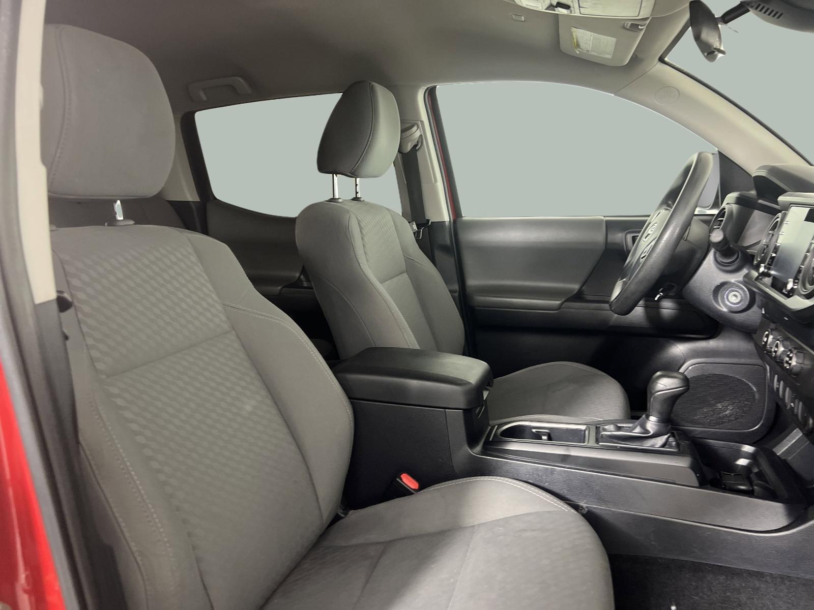 2020 Toyota Tacoma 2WD Vehicle Photo in GEORGETOWN, TX 78626-7508