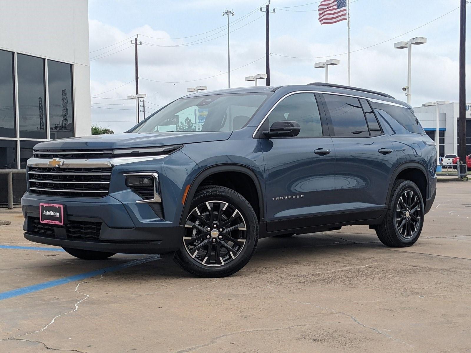 2025 Chevrolet Traverse Vehicle Photo in HOUSTON, TX 77034-5009