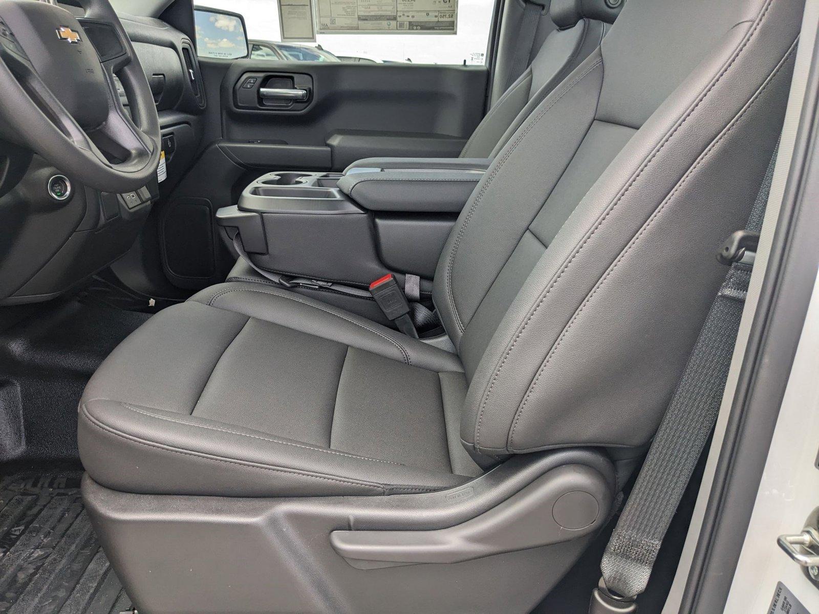 2025 Chevrolet Silverado 1500 Vehicle Photo in MIAMI, FL 33172-3015