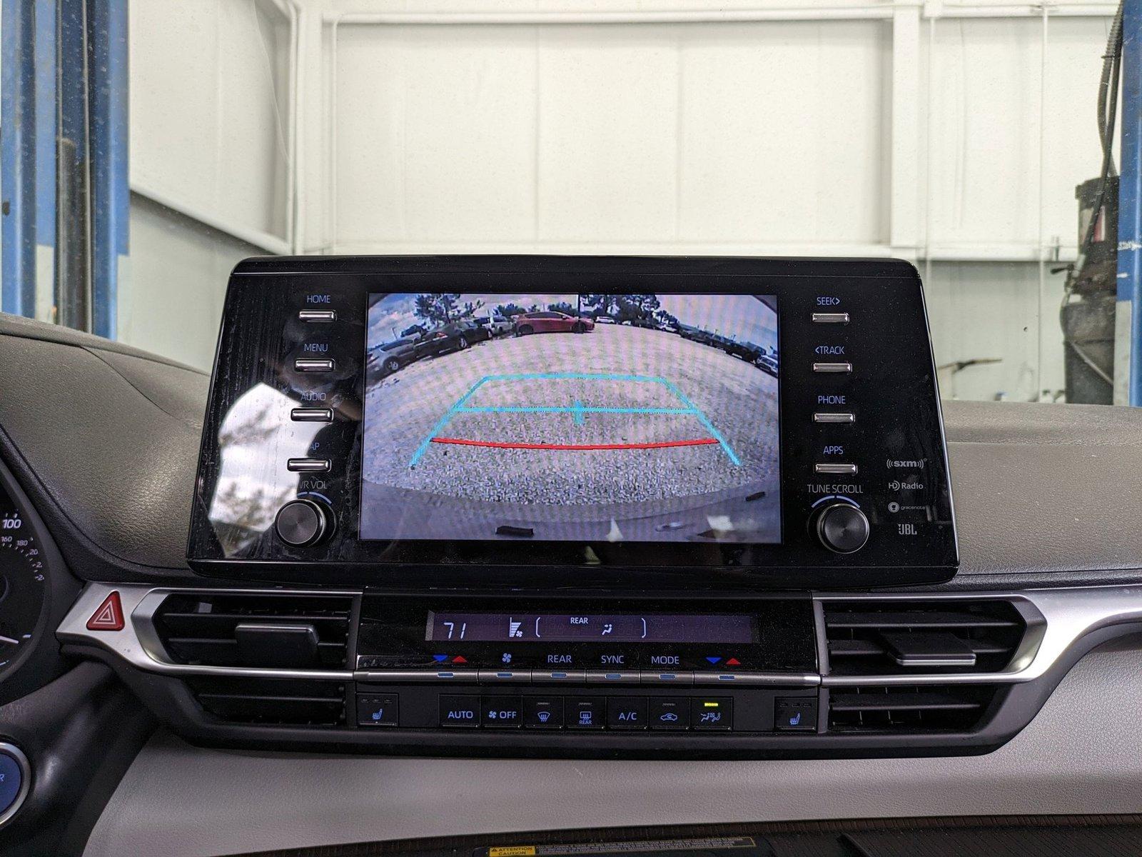 2021 Toyota Sienna Vehicle Photo in Bradenton, FL 34207
