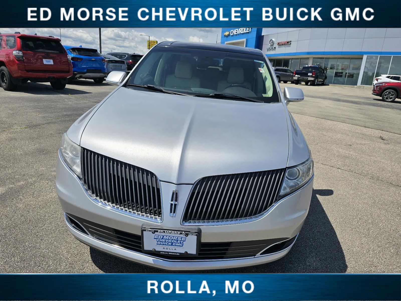 2014 Lincoln MKT Vehicle Photo in Rolla, MO 65401