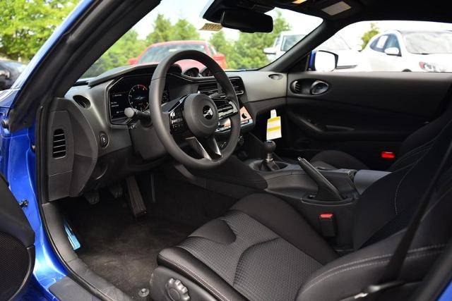 2025 Nissan Z Vehicle Photo in Ballwin, MO 63011