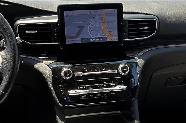 2023 Ford Explorer Vehicle Photo in Grapevine, TX 76051