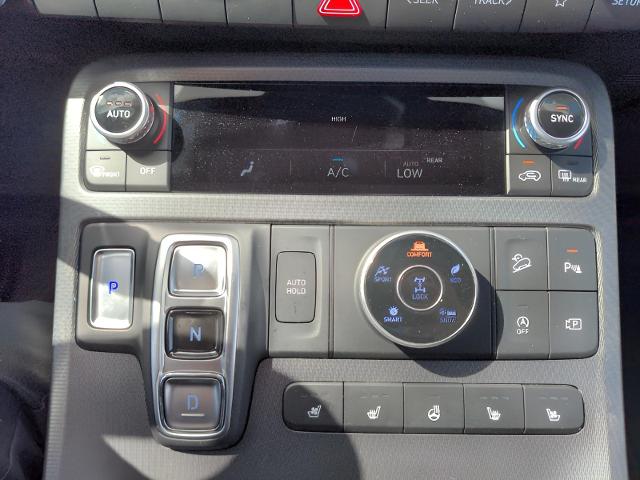 2024 Hyundai PALISADE Vehicle Photo in Green Bay, WI 54304