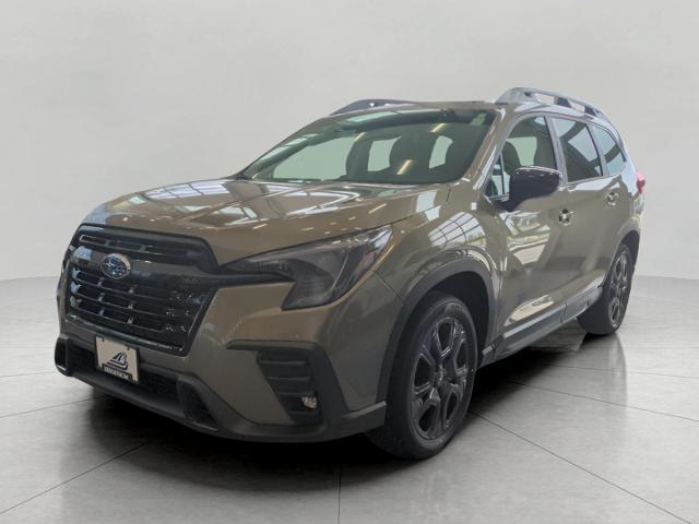 2025 Subaru Ascent Vehicle Photo in Green Bay, WI 54304