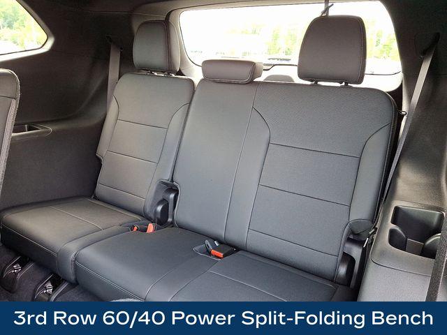 2025 Buick Enclave Vehicle Photo in DANBURY, CT 06810-5034