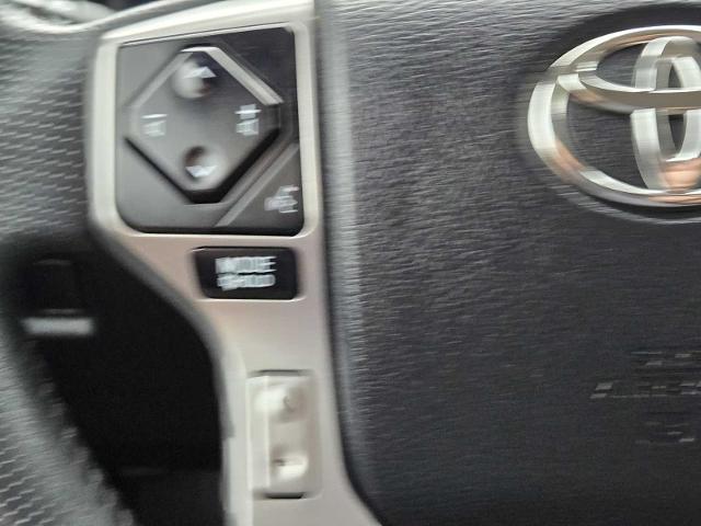 2020 Toyota 4Runner Vehicle Photo in DENTON, TX 76210-9321