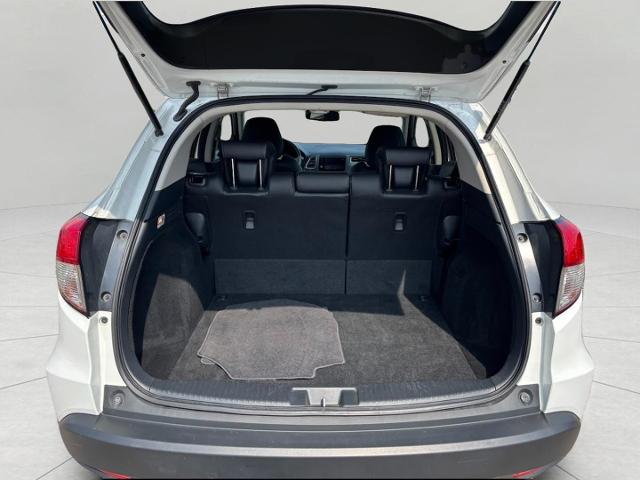 2022 Honda HR-V Vehicle Photo in APPLETON, WI 54914-8833