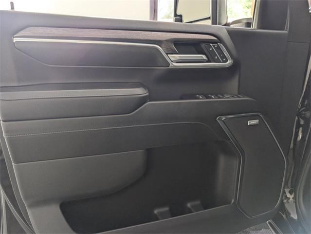 2024 Chevrolet Silverado 2500 HD Vehicle Photo in ENGLEWOOD, CO 80113-6708