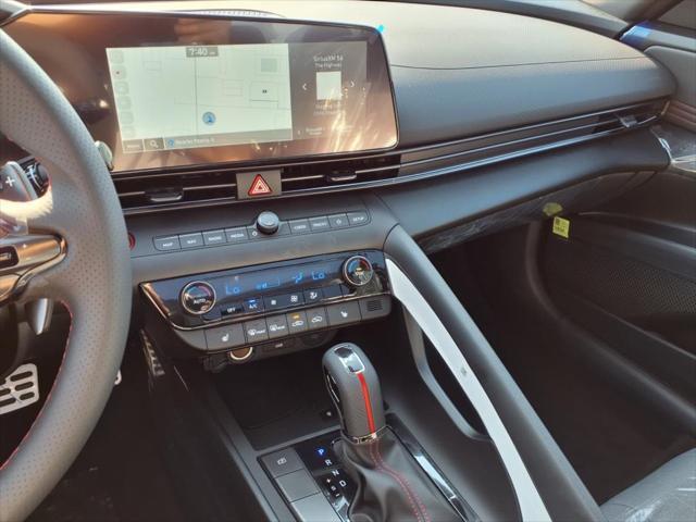 2025 Hyundai ELANTRA Vehicle Photo in Peoria, IL 61615