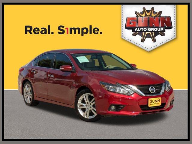 2017 Nissan Altima Vehicle Photo in San Antonio, TX 78209
