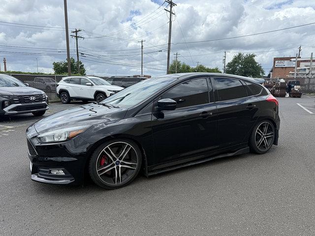2018 Ford Focus Vehicle Photo in Philadelphia, PA 19116