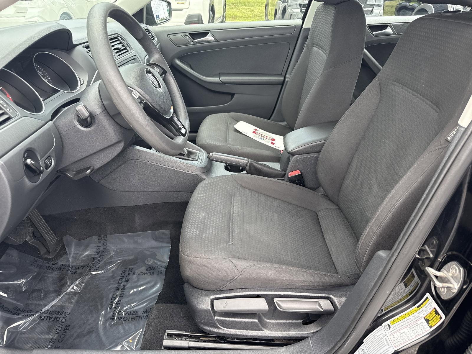 2015 Volkswagen Jetta Sedan Vehicle Photo in Mechanicsburg, PA 17050