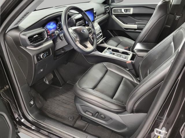2023 Ford Explorer Vehicle Photo in Neenah, WI 54956