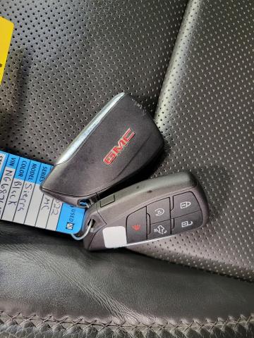 2022 GMC Sierra 1500 Vehicle Photo in NEENAH, WI 54956-2243