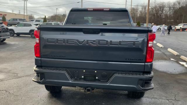 2021 Chevrolet Silverado 1500 Vehicle Photo in MOON TOWNSHIP, PA 15108-2571