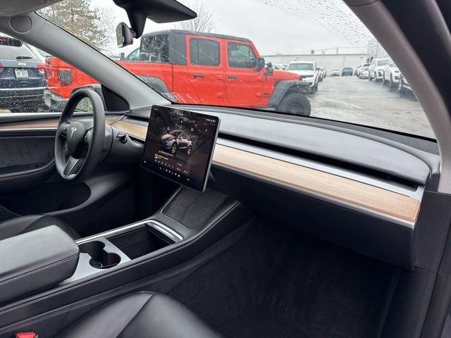 2023 Tesla Model Y Vehicle Photo in MEDINA, OH 44256-9631