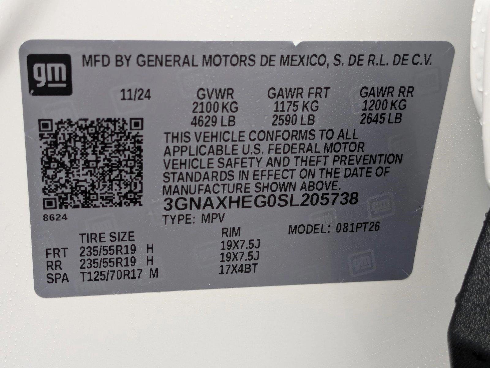 2025 Chevrolet Equinox Vehicle Photo in VALENCIA, CA 91355-1705